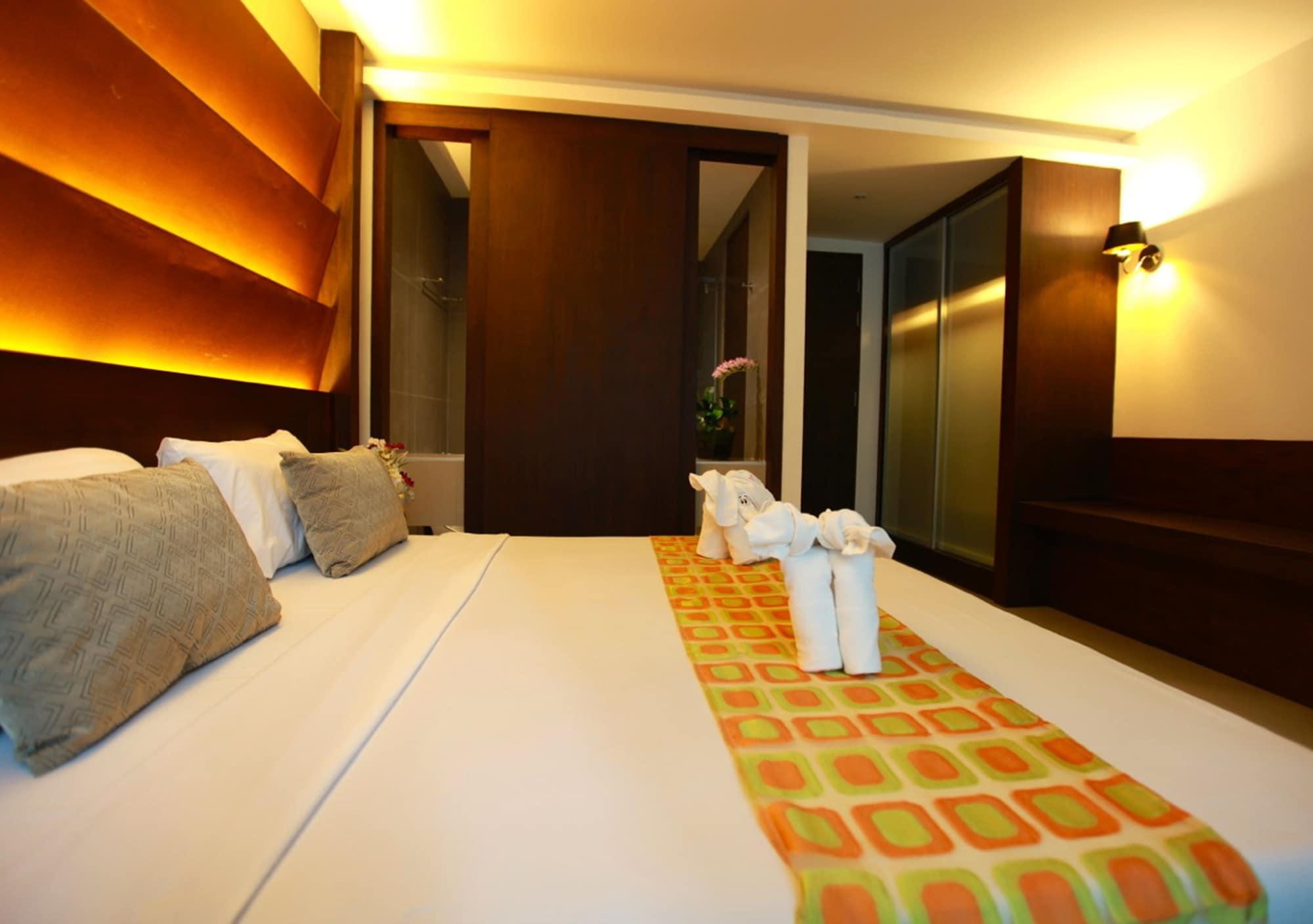 The Bangkok Major Suite Buitenkant foto