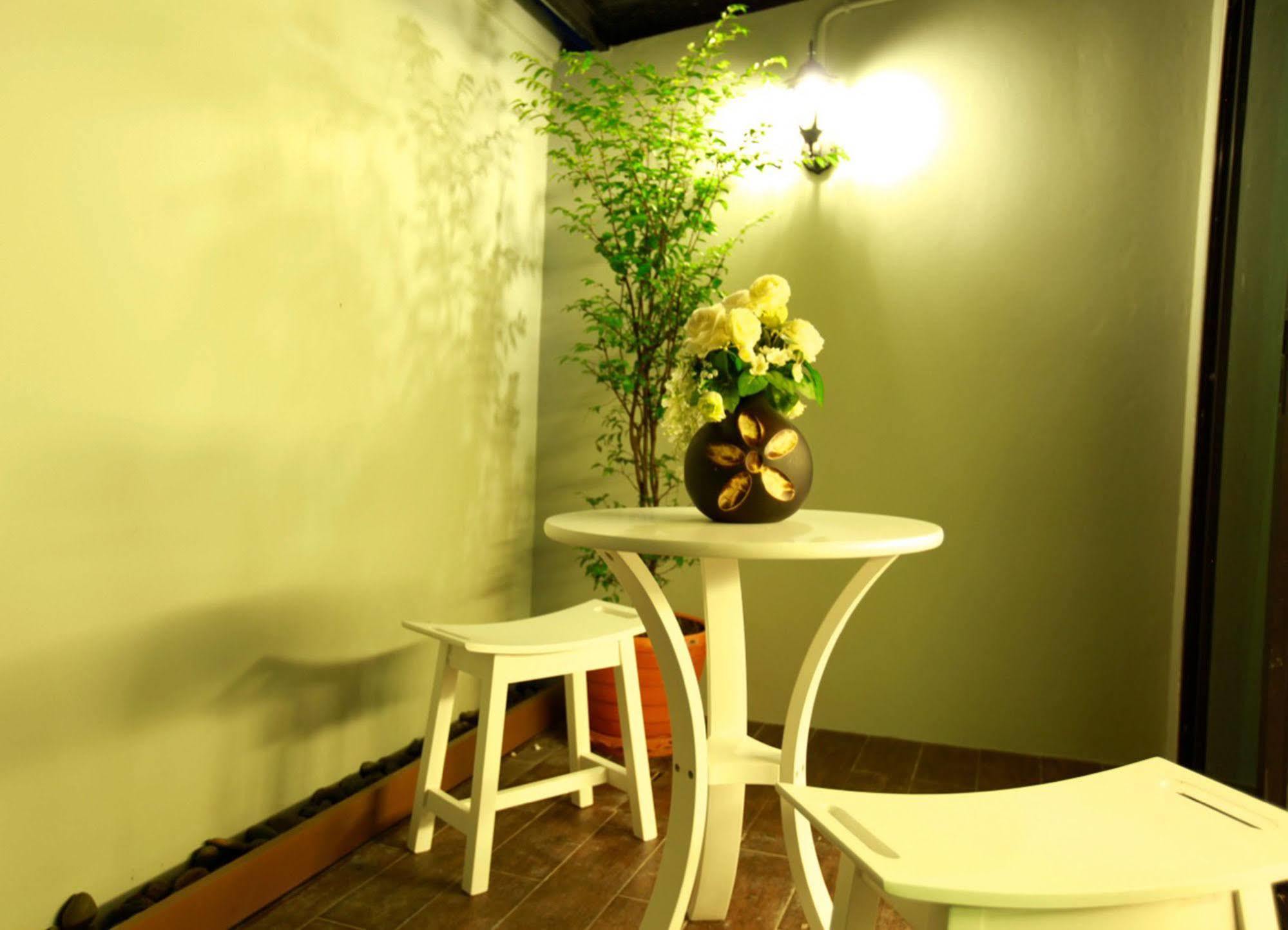 The Bangkok Major Suite Buitenkant foto